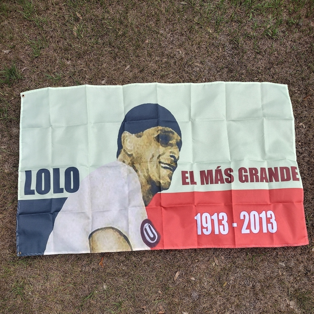 Universitario de Deportes 3x5 Ft "Lolo el mas Grande"